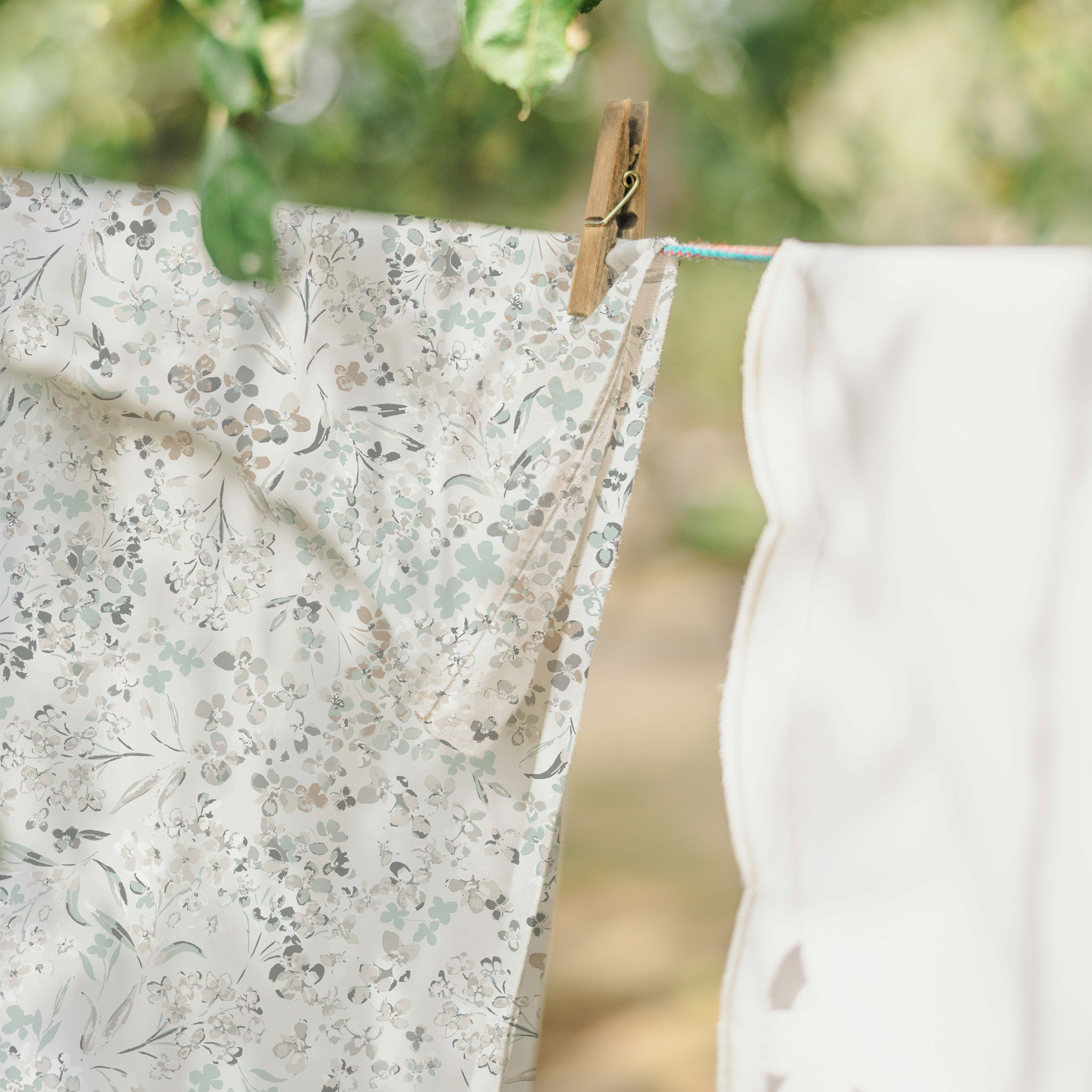 tea towel hanging on line